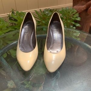 Charles Jourdan Leather Made in France Cream Color